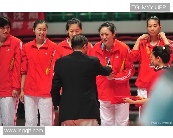 武汉乒乓球队控制策略解析及其在乒乓球热点中的影响